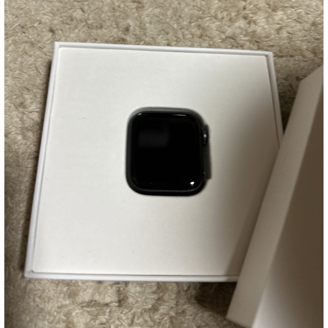 Apple Watch(アップルウォッチ)のAPPLE WATCH SE GPSモデル SGAL MKQ13J/A スマホ/家電/カメラのスマートフォン/携帯電話(その他)の商品写真