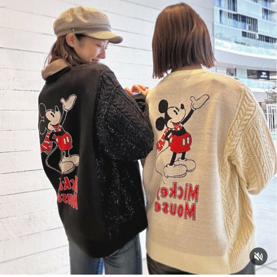 RODEO CROWNS WIDE BOWL(ロデオクラウンズワイドボウル)のロデオクラウンズ mickeyニットトップス レディースのトップス(ニット/セーター)の商品写真