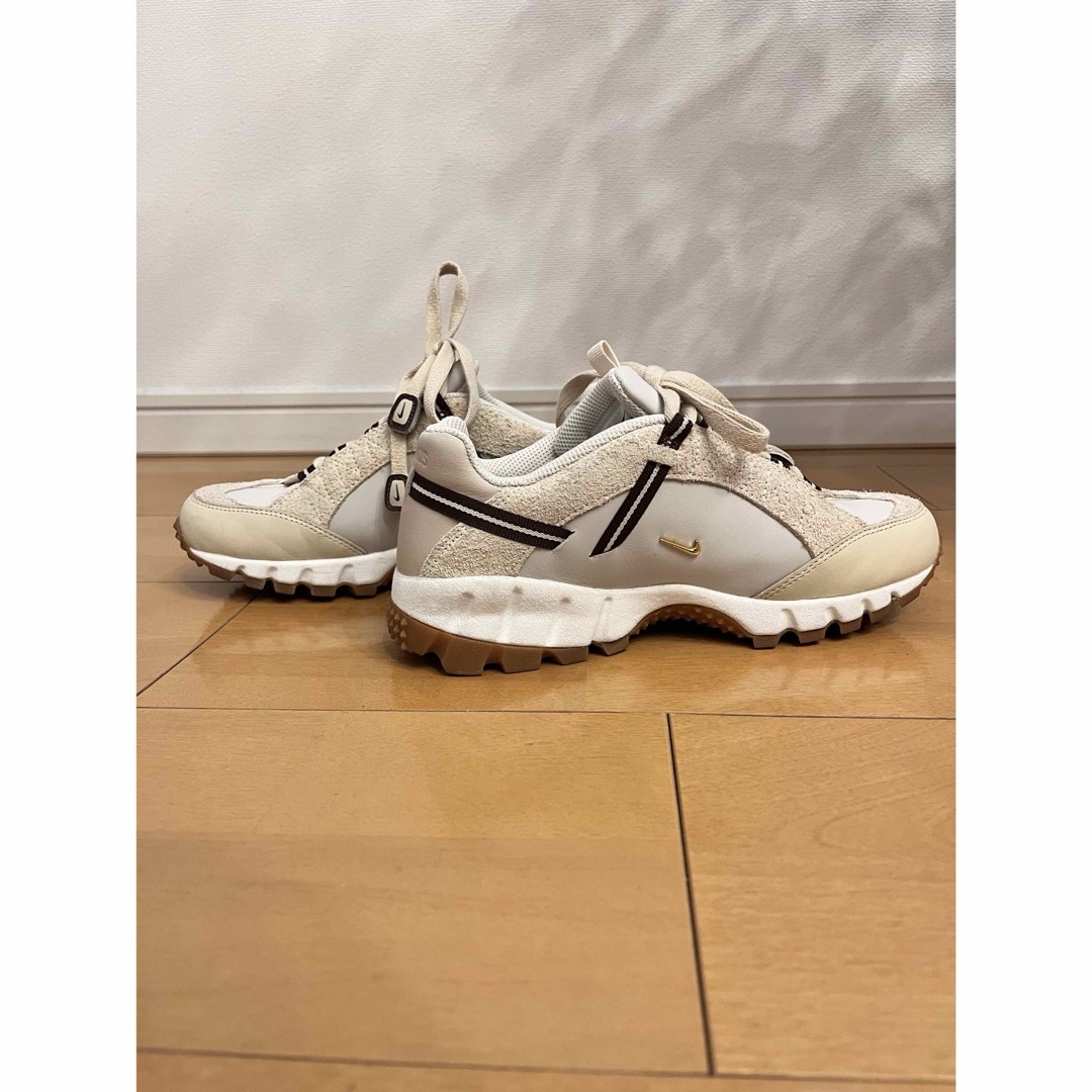 NIKE(ナイキ)のJACQUEMUS::NIKEコラボUnisex Humara 23cm レディースの靴/シューズ(スニーカー)の商品写真