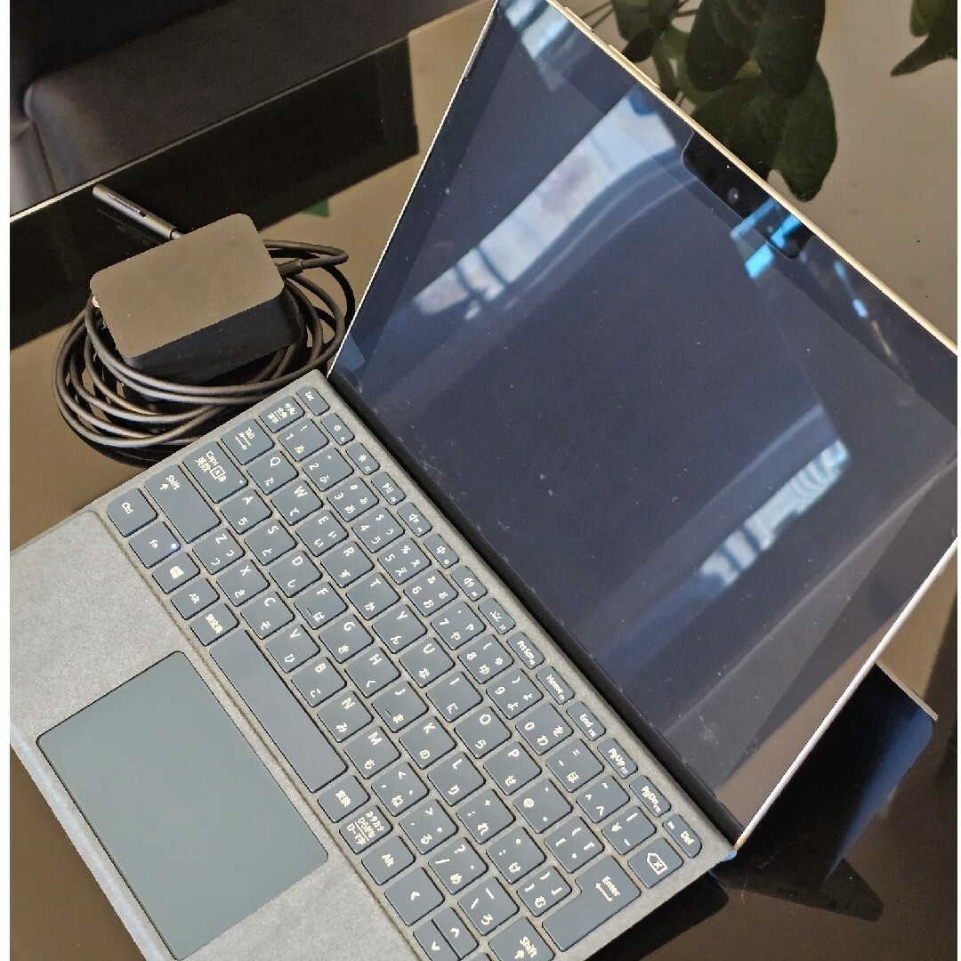 ノートPCSurface go Win10/Pentium4415Y/8GB/128GB