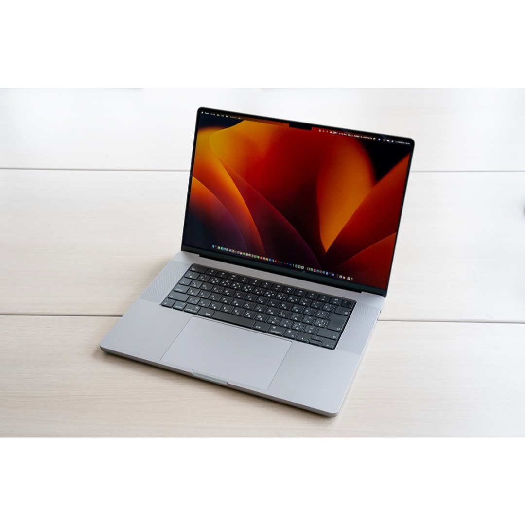 Apple(アップル)のMacbook pro M2 16インチ 16GB　1TB 【ほぼ新品】 スマホ/家電/カメラのPC/タブレット(ノートPC)の商品写真