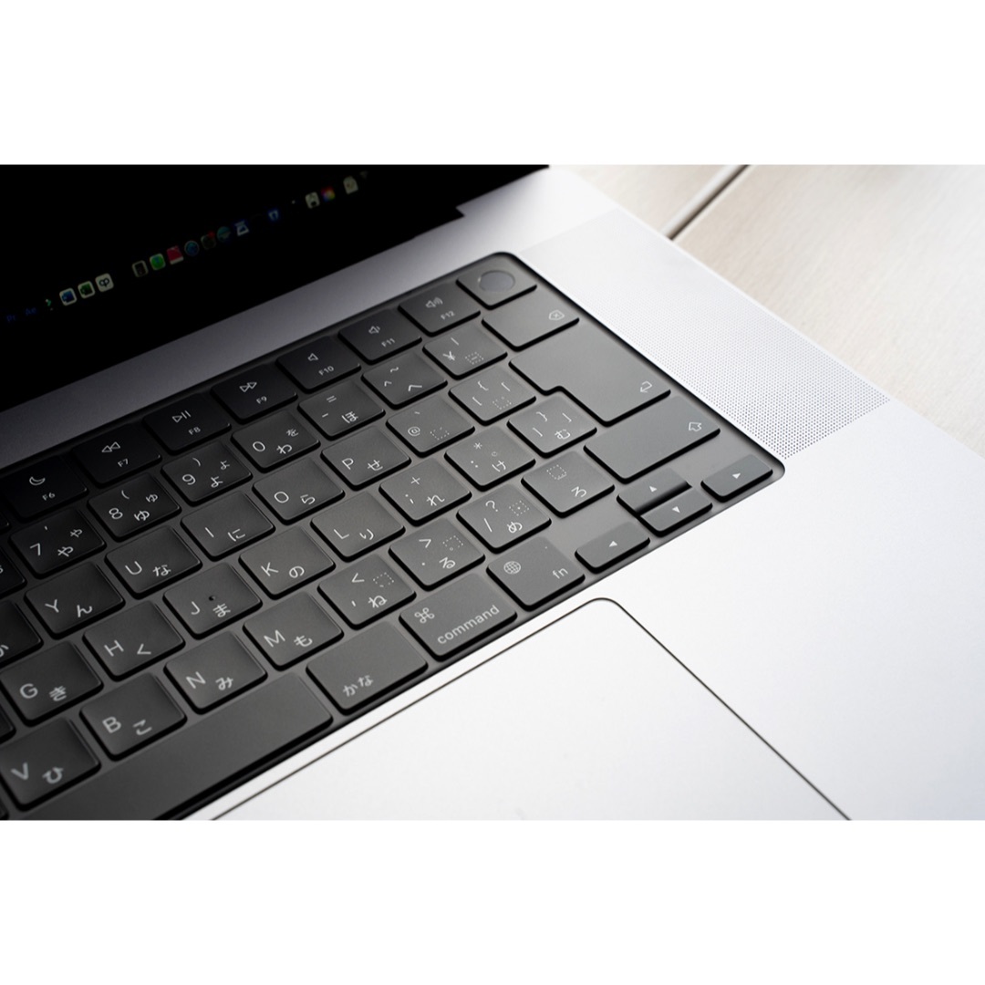 Apple(アップル)のMacbook pro M2 16インチ 16GB　1TB 【ほぼ新品】 スマホ/家電/カメラのPC/タブレット(ノートPC)の商品写真