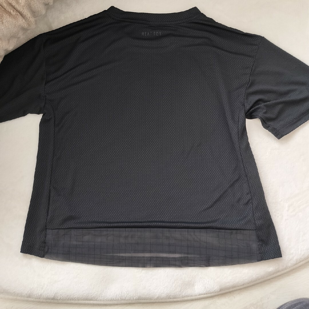 adidas　黒　Tシャツ スポーツ/アウトドアのサッカー/フットサル(ウェア)の商品写真