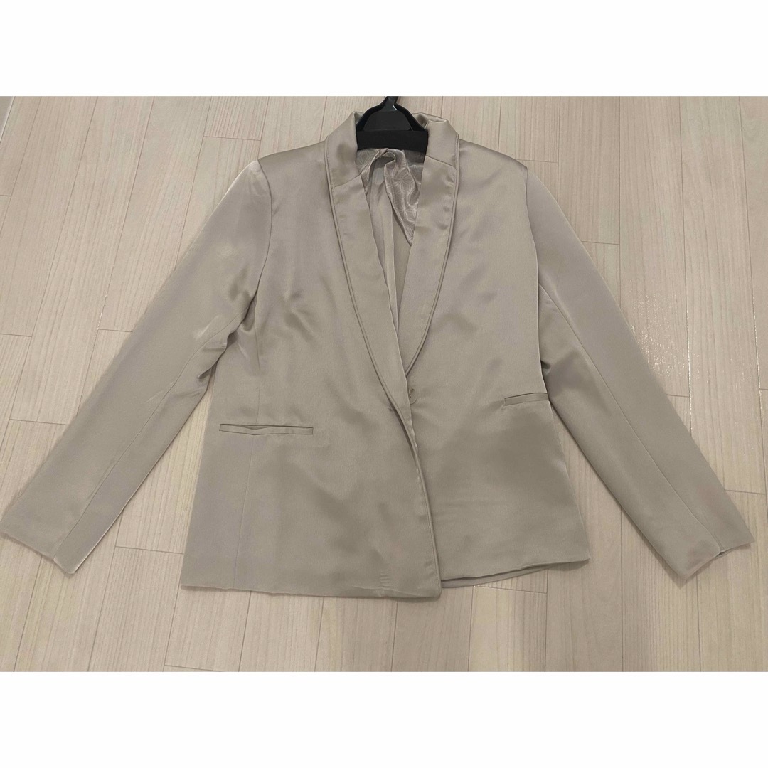 【お値下げ】amateras サテンスーツジャケット 【お値下げ】amateras サテンスーツジャケット