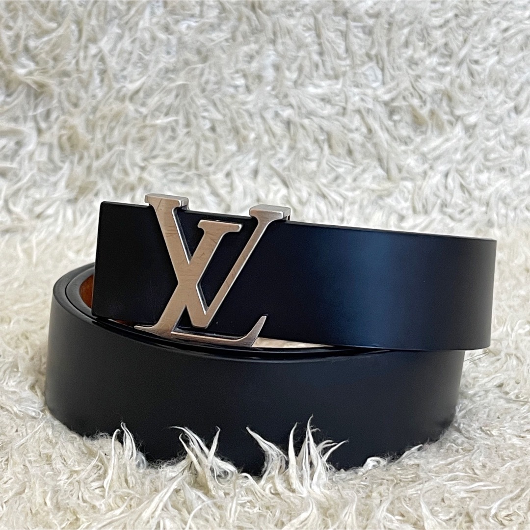 LOUIS VUITTON - 美品 ルイヴィトン ベルト LVバックル レザー サン