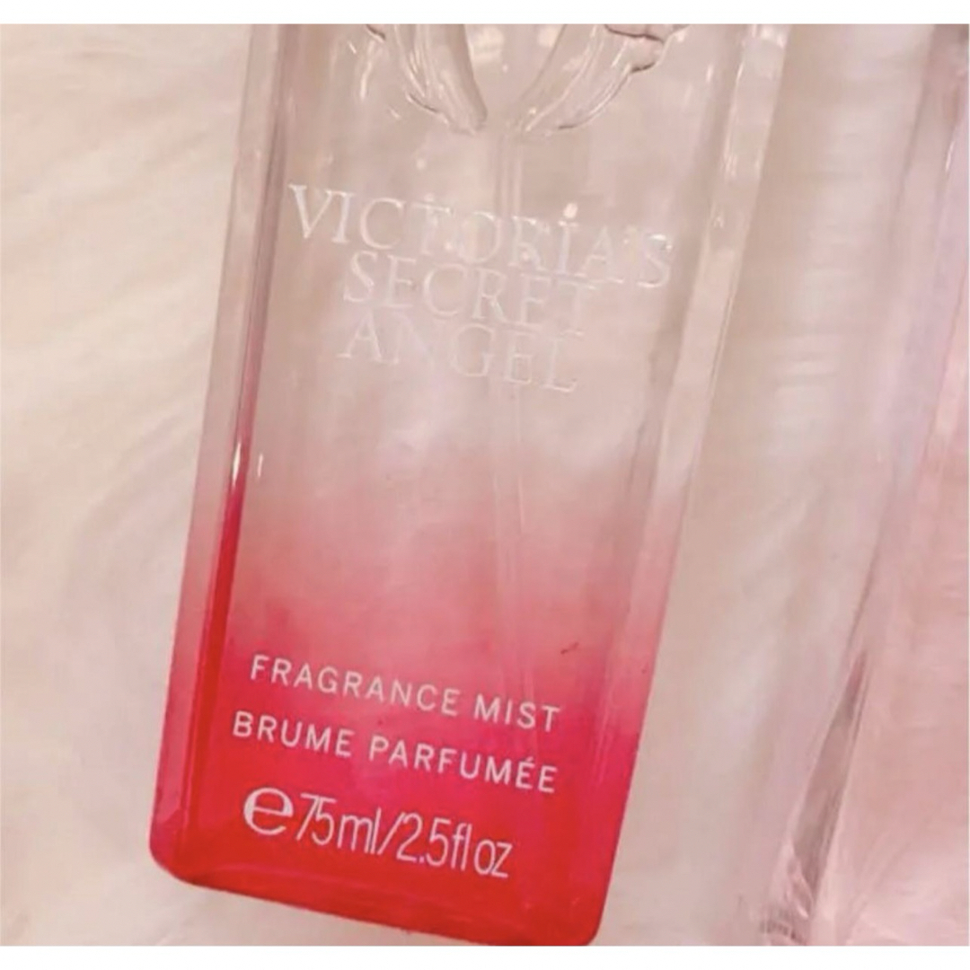 Victoria's Secret(ヴィクトリアズシークレット)のVictoriasSecret ヴィクトリアシークレット ボディミスト コスメ/美容の香水(香水(女性用))の商品写真