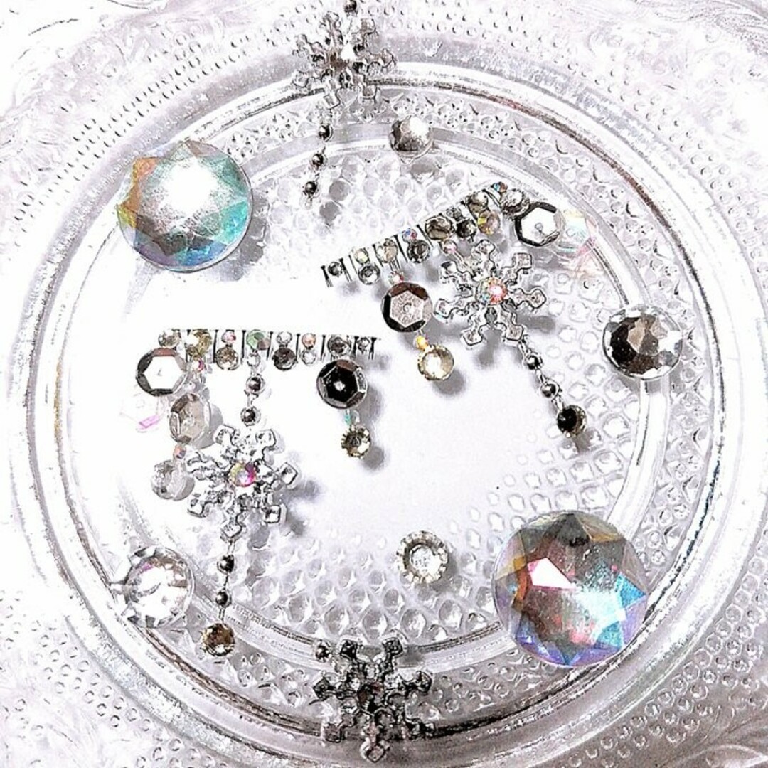 ❤感謝品★Snow Queen Tears Crystal★partyまつげ ス コスメ/美容のベースメイク/化粧品(つけまつげ)の商品写真