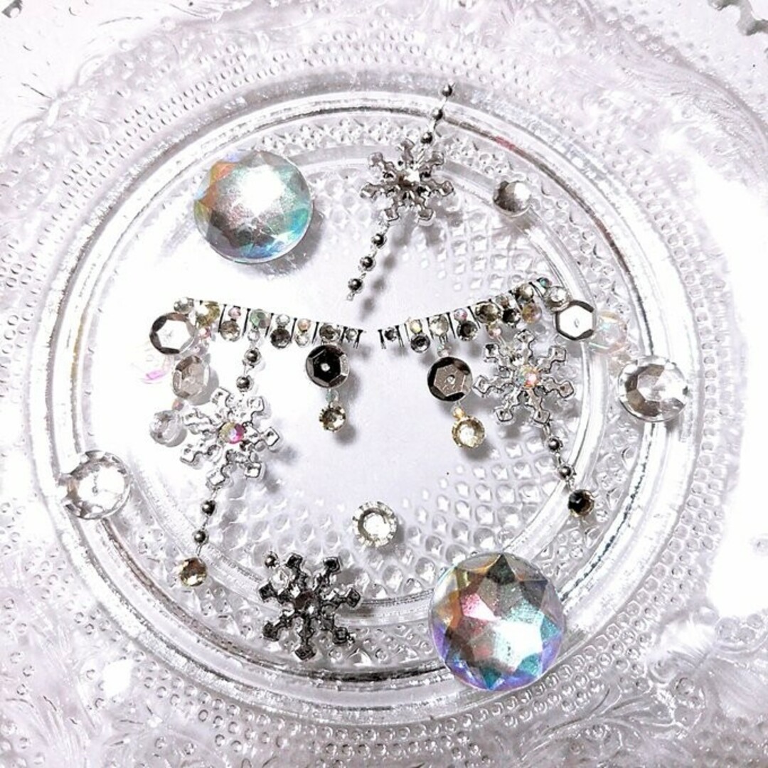 ❤感謝品★Snow Queen Tears Crystal★partyまつげ ス コスメ/美容のベースメイク/化粧品(つけまつげ)の商品写真