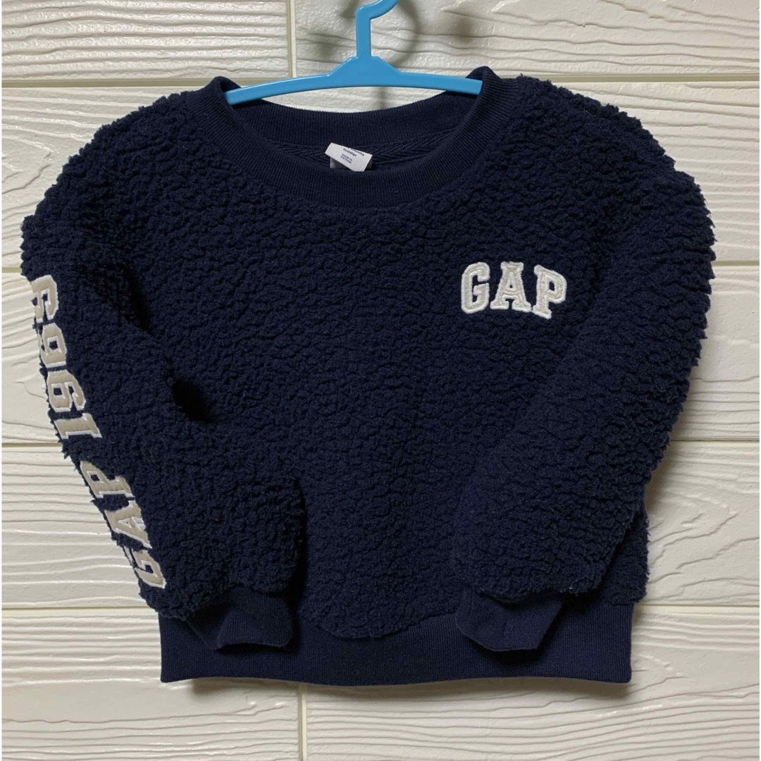 GAP(ギャップ)のma様専用❗️GAP キッズ　ロゴボアトレーナー　スウェット　90 キッズ/ベビー/マタニティのキッズ服男の子用(90cm~)(その他)の商品写真