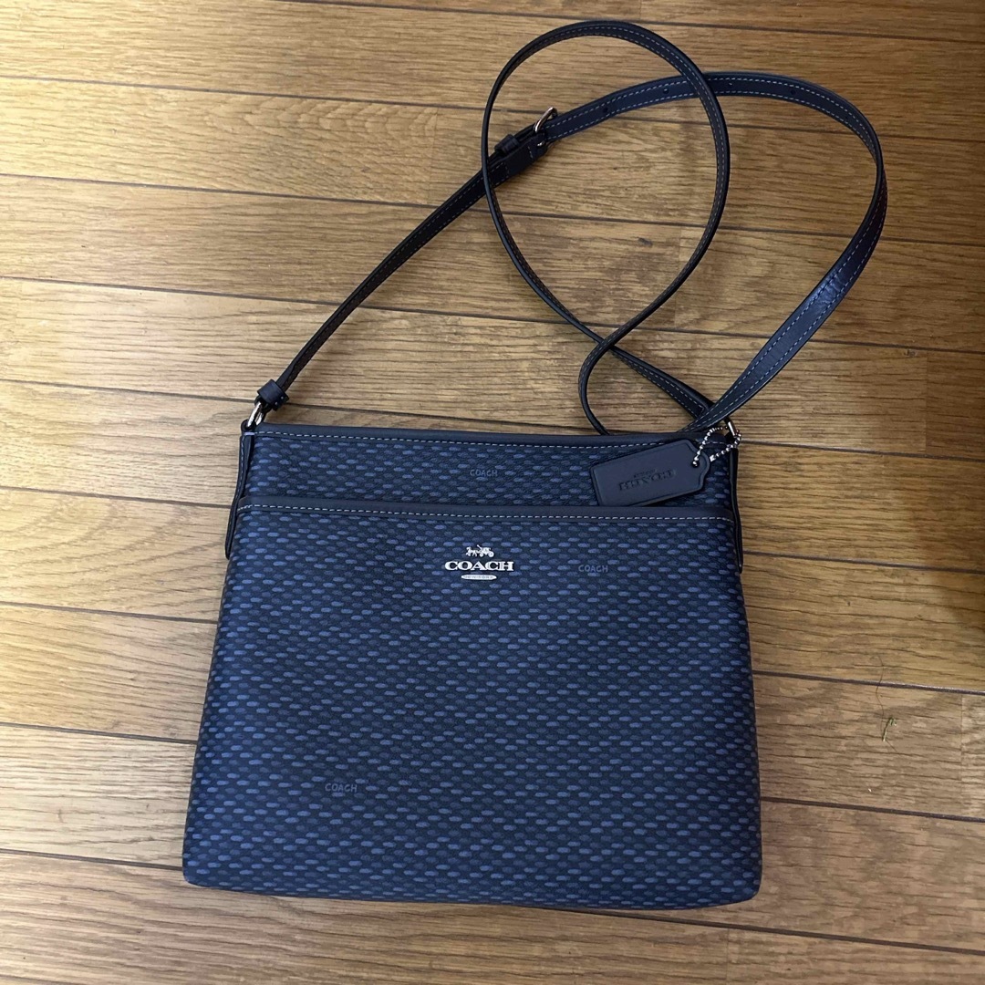 COACH(コーチ)のコーチ　ショルダーバック レディースのバッグ(ショルダーバッグ)の商品写真