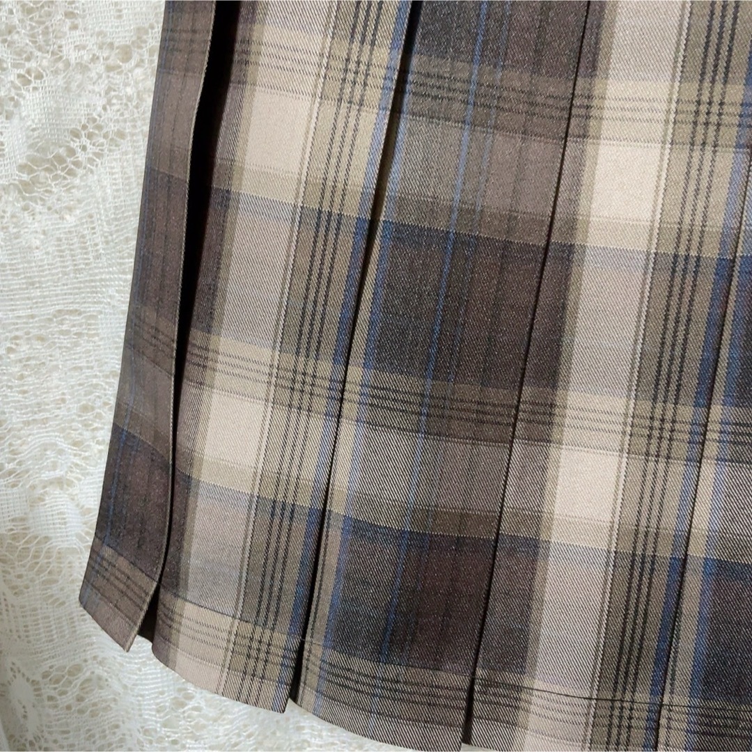 【新品205XXL】リボンつき　なんちゃって制服スカート　チェックスカート レディースのスカート(ミニスカート)の商品写真