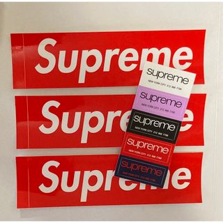 シュプリーム(Supreme)のシュプリーム　ロゴステッカー　小さなロゴ1シートと定番のロゴ３枚セット(ステッカー)