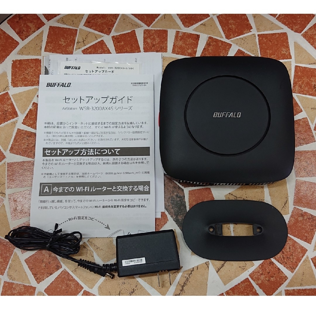 BUFFALO バッファロー WSR-3200AX4S/DBK スマホ/家電/カメラのPC/タブレット(PC周辺機器)の商品写真