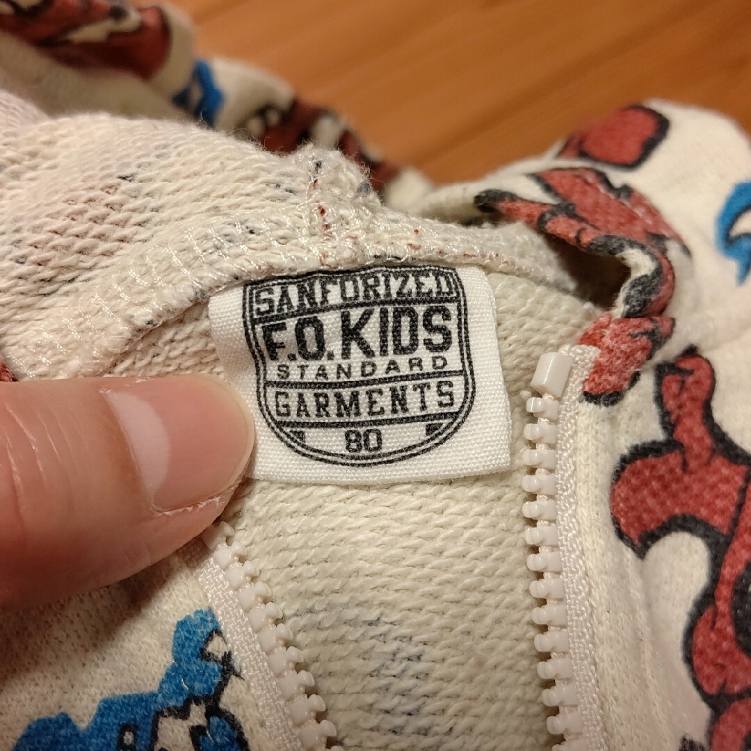 F.O.KIDS(エフオーキッズ)の最終saleｴﾌｵｰｷｯｽﾞのﾛﾝﾊﾟｰｽ80ｻｲｽﾞ キッズ/ベビー/マタニティのベビー服(~85cm)(ロンパース)の商品写真