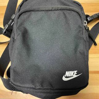 ナイキ(NIKE)のNIKE カバン(ショルダーバッグ)