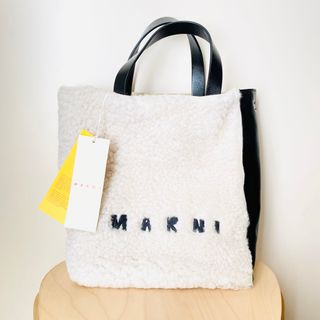 マルニ(Marni)の【MARNI】マルニ ミュセオ スモール ラムファー 2way バッグ 新品(ショルダーバッグ)