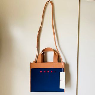 マルニ(Marni)の【MARNI】マルニ ジャカード スモール ショッピングバック 2way 新品(ショルダーバッグ)