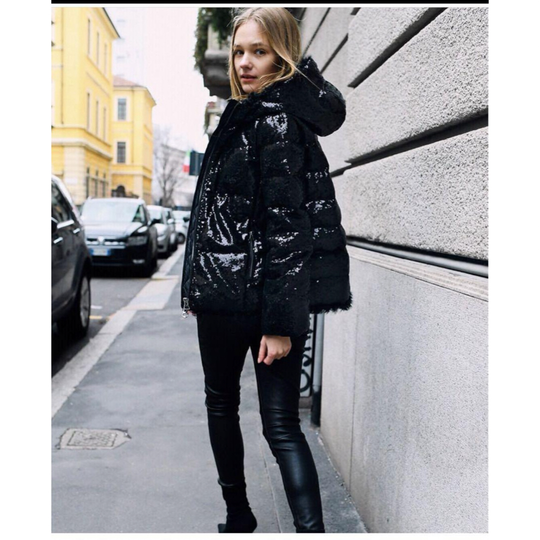 Nicole Benisti ニコールベニシッティ　ダウン　ブラック　ブランド レディースのジャケット/アウター(ダウンジャケット)の商品写真