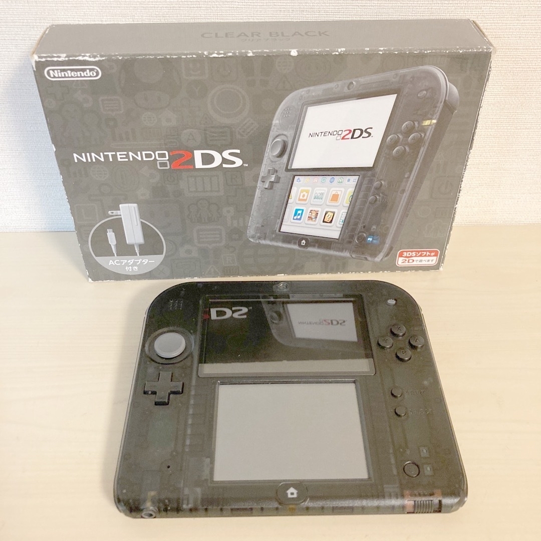 ニンテンドー2DS(ニンテンドー2DS)のNintendo ニンテンドー　任天堂2DS クリアブラック 本体 エンタメ/ホビーのゲームソフト/ゲーム機本体(携帯用ゲーム機本体)の商品写真