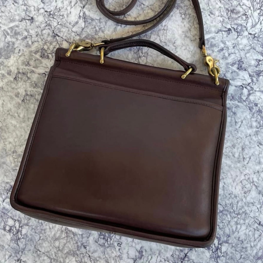 COACH(コーチ)のCOACH オールドコーチ 茶 レザー ブラウン 2way ウィリス レディースのバッグ(ショルダーバッグ)の商品写真