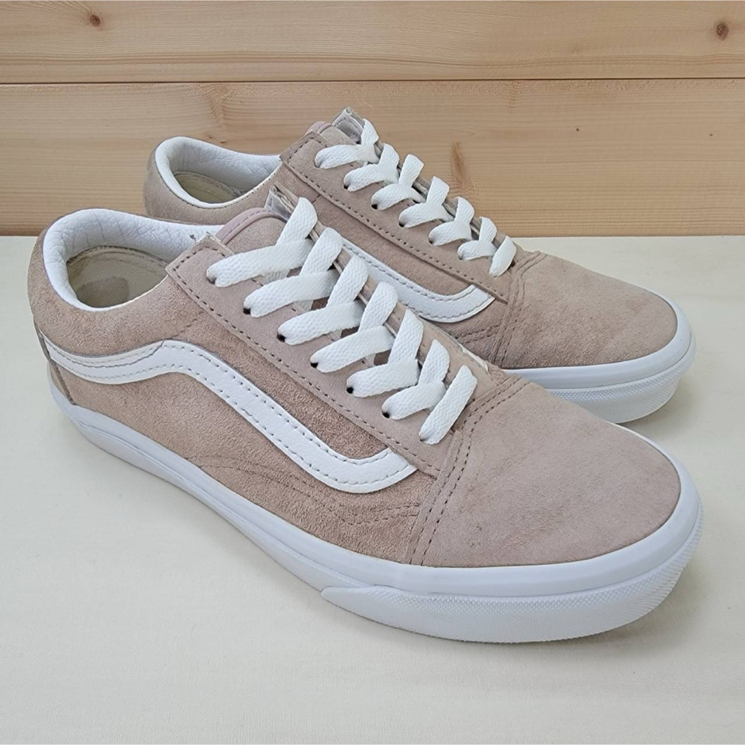 OLD SKOOL（VANS）(オールドスクール)のバンス オールドスクール ピグスエード ベージュ 23.5㎝ レディースの靴/シューズ(スニーカー)の商品写真