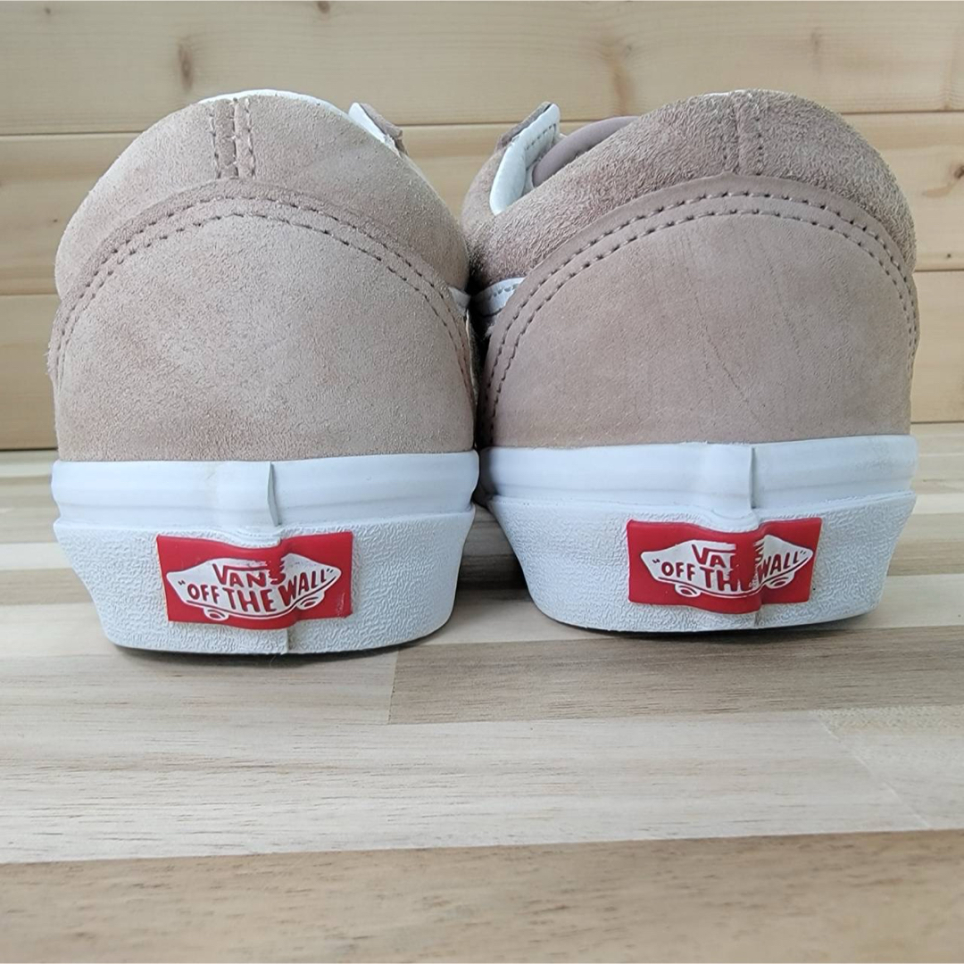 OLD SKOOL（VANS）(オールドスクール)のバンス オールドスクール ピグスエード ベージュ 23.5㎝ レディースの靴/シューズ(スニーカー)の商品写真