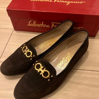 サルヴァトーレフェラガモ(Salvatore Ferragamo)のレディース サルバトーレフェラガモ 本物使用品 ガンチーニ 24〜24.5㎝(ローファー/革靴)