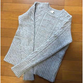 ギャップ(GAP)のGAP ケーブルニットセーター グレー  Mサイズ(ニット/セーター)