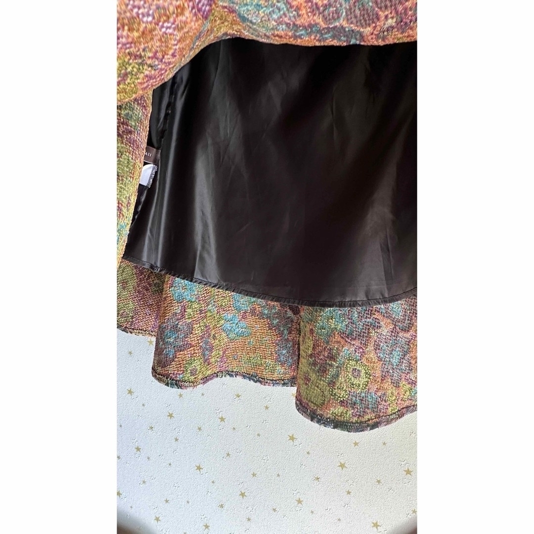 cawaii(カワイイ)のcawaii の新品⭐︎刺繍花柄ロングスカート レディースのスカート(ロングスカート)の商品写真