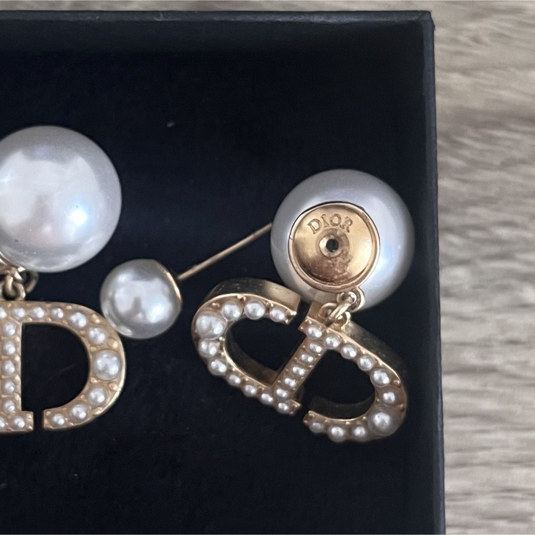 DIOR パール　ピアス