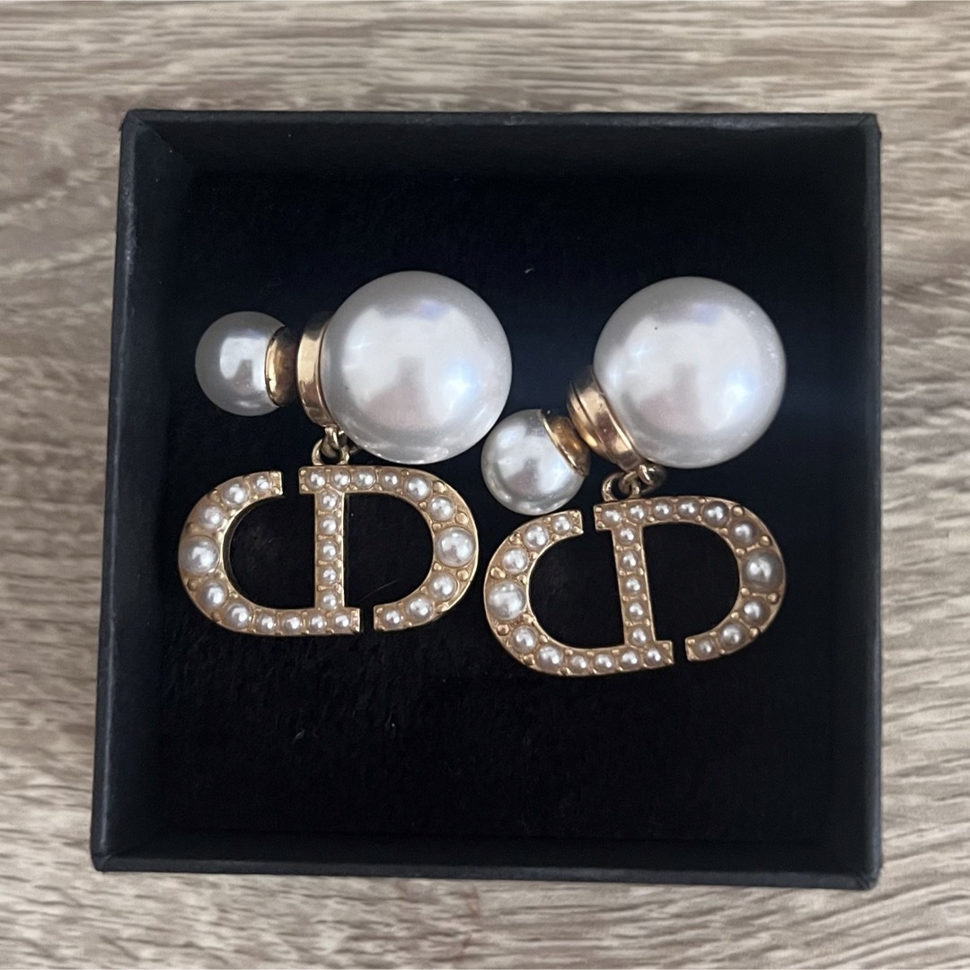 100％品質】 DIOR パール ピアス ピアス