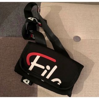 フィラ(FILA)のFILAビタミン　ウエストバッグ　クイーン様専用(ウエストポーチ)