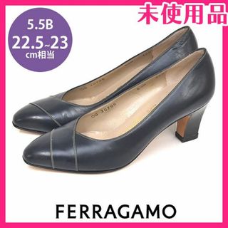 サルヴァトーレフェラガモ(Salvatore Ferragamo)の新品♪フェラガモ クロス ステッチ パンプス 5.5B(約22.5-23cm)(ハイヒール/パンプス)