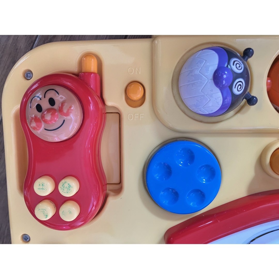 アンパンマン(アンパンマン)のアンパンマンコロコロタワー・よくばりテーブル キッズ/ベビー/マタニティのおもちゃ(知育玩具)の商品写真