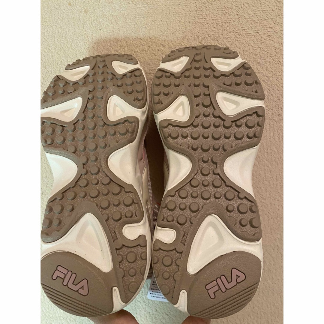 FILA(フィラ)のFILA・RAYTRACER(レイトレイサー)スニーカー レディースの靴/シューズ(スニーカー)の商品写真