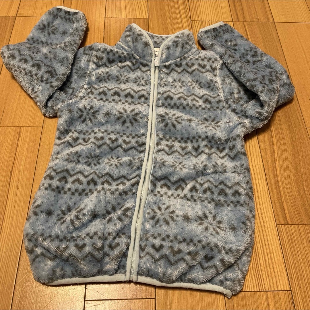 120 フリース キッズ/ベビー/マタニティのキッズ服女の子用(90cm~)(ジャケット/上着)の商品写真