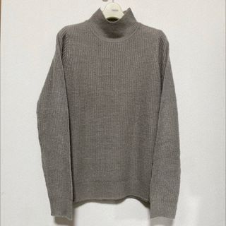 美品　ざっくりニット　タートルニット　あぜ編みニット(ニット/セーター)