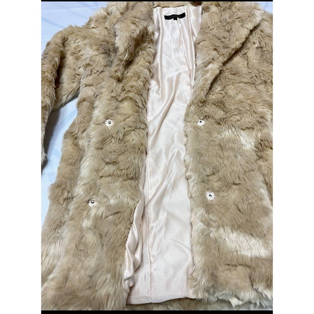 rienda(リエンダ)のriendaファーコート レディースのジャケット/アウター(毛皮/ファーコート)の商品写真