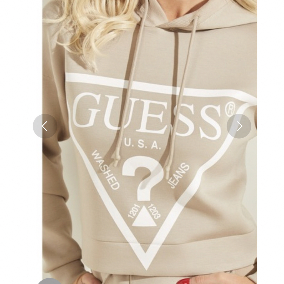 GUESS(ゲス)のGUESSパーカー レディースのトップス(パーカー)の商品写真