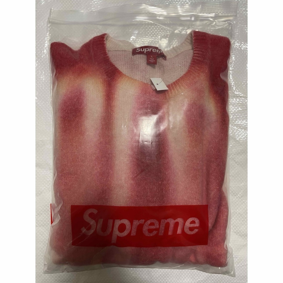 Supreme(シュプリーム)のSupreme Blurred Logo Sweater RED Lサイズ メンズのトップス(ニット/セーター)の商品写真