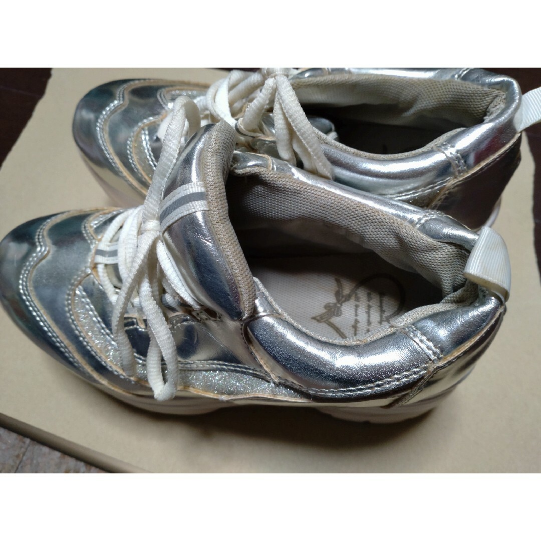 厚底靴 ライブ アリーナ埋もれ対策 Ｌ レディースの靴/シューズ(スニーカー)の商品写真