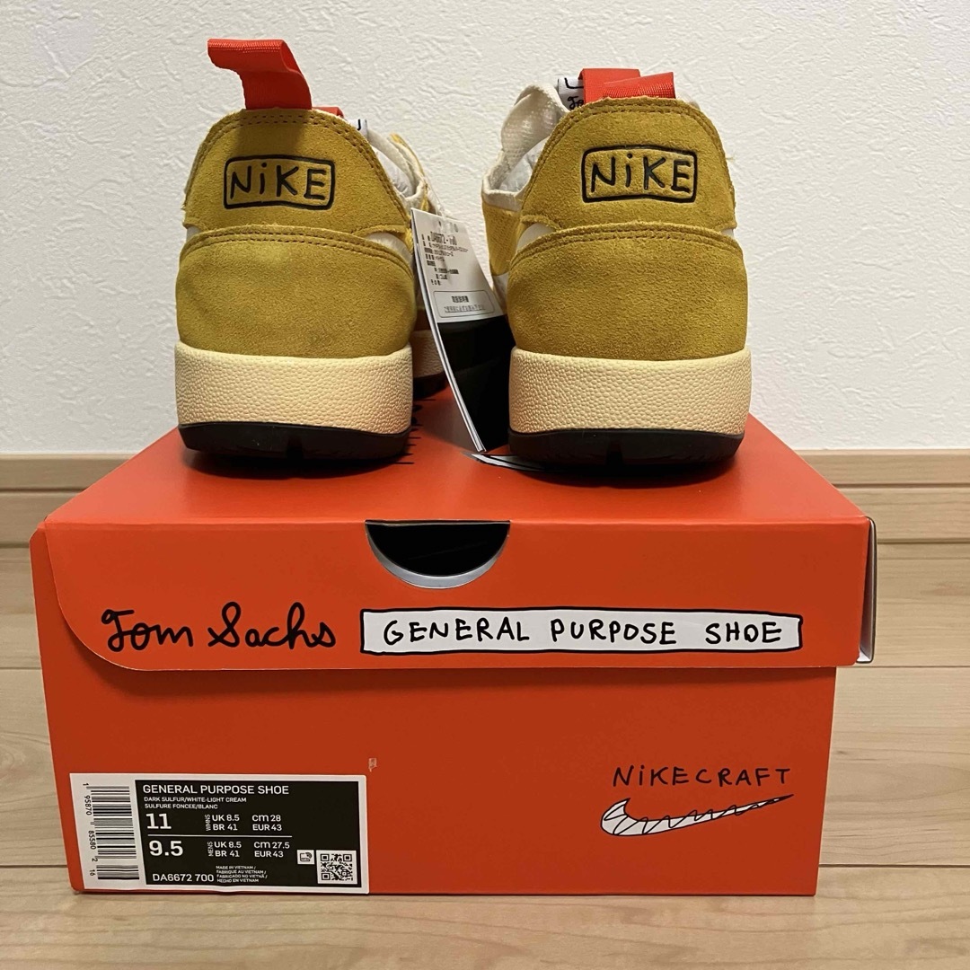 NIKE(ナイキ)のTom Sachs × Nike トムサックス × ナイキイエロー  レディースの靴/シューズ(スニーカー)の商品写真