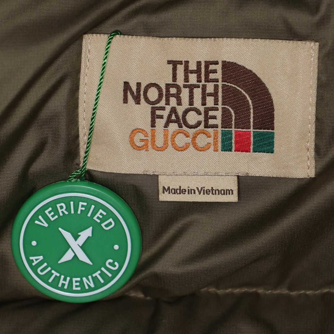 GUCCI - GUCCI × THE NORTH FACE 国内正規品 21SS ダウンコート GUCCI - GUCCI × THE NORTH FACE 国内正規品 21SS ダウンコート