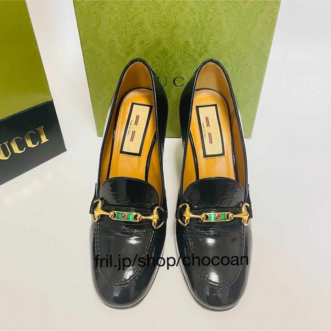 Gucci(グッチ)の1度使用 GUCCI 2021コレクション ホースビットパンプス パテントレザー レディースの靴/シューズ(ハイヒール/パンプス)の商品写真