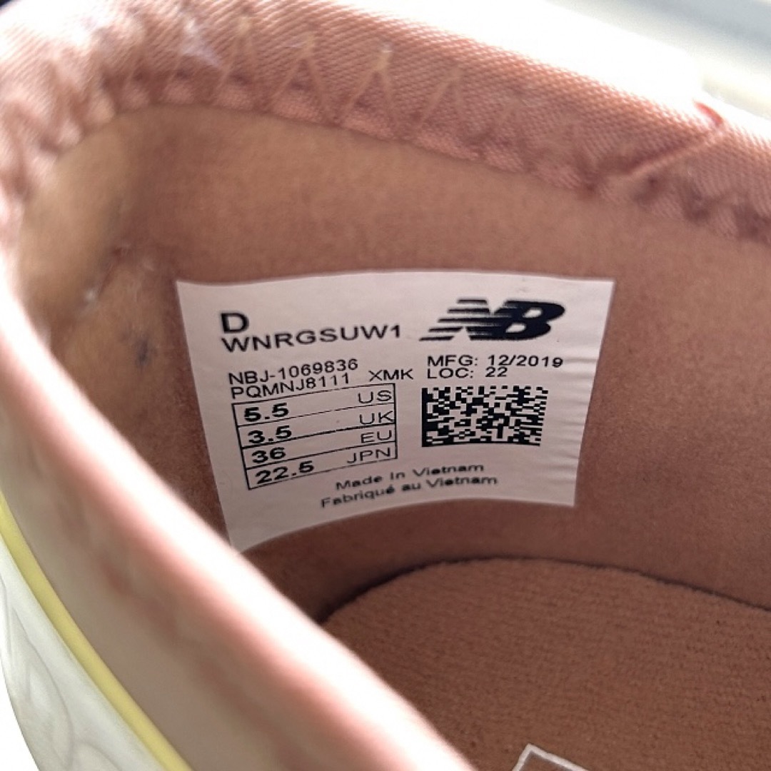 New Balance(ニューバランス)の【新品・未使用】22.5cm ニューバランスxユナイテッドアローズ　スニーカー レディースの靴/シューズ(スニーカー)の商品写真