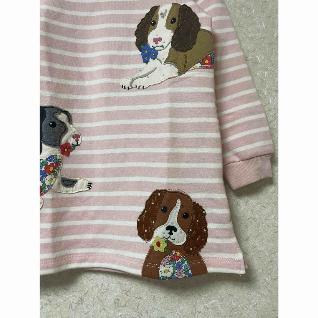 Boden(ボーデン)の犬アップリケスウェットドレス2-3y 98cm キッズ/ベビー/マタニティのキッズ服女の子用(90cm~)(ワンピース)の商品写真