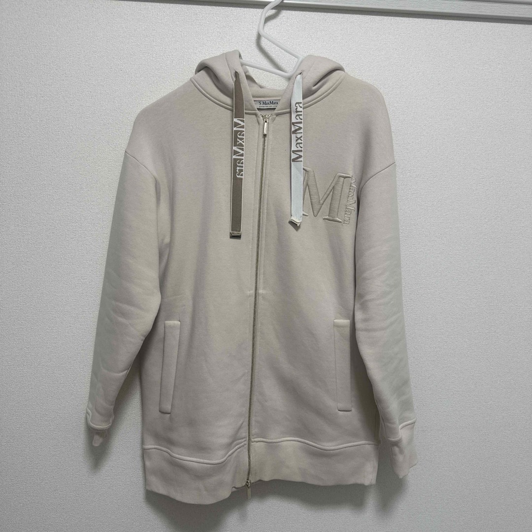 'S Max Mara(エスマックスマーラ)のマックスマーラ パーカー 美品 レディースのジャケット/アウター(ブルゾン)の商品写真
