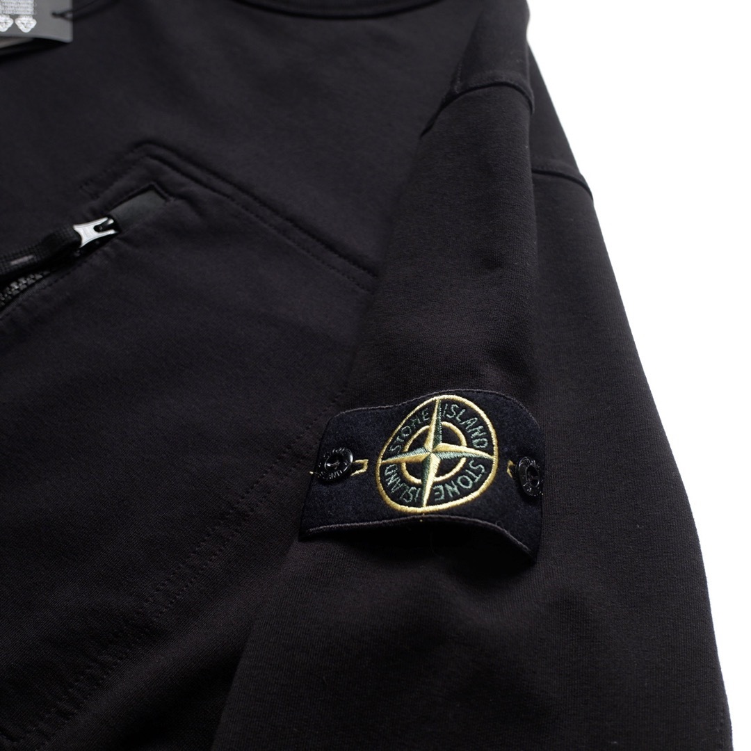 cakスウェット新品正規品 Stone Island 60352 ジップポケット