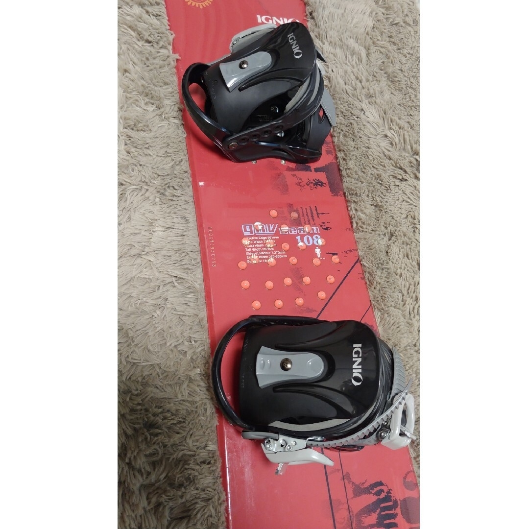 Ignio(イグニオ)のスノーボード 板 セット キッズ ジュニア 送料込み スポーツ/アウトドアのスノーボード(ボード)の商品写真