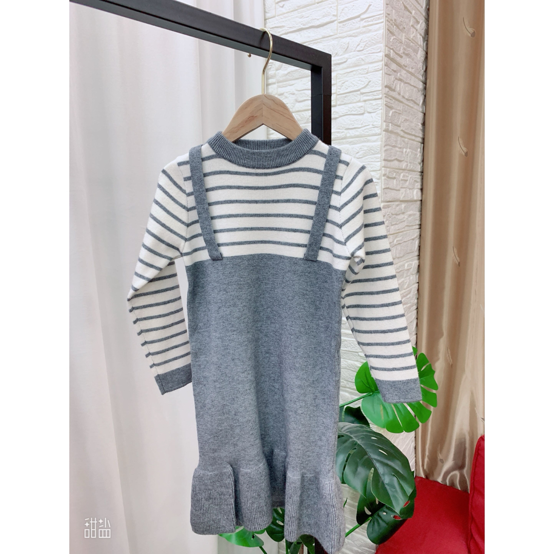 キッズ 女の子 可愛さと暖かさを兼ね備えたキッズセーターワンピース キッズ/ベビー/マタニティのキッズ服女の子用(90cm~)(ワンピース)の商品写真